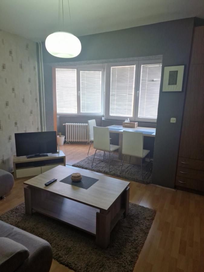 Skopje Plaza Apartment Екстер'єр фото